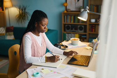 Similar image 22184210