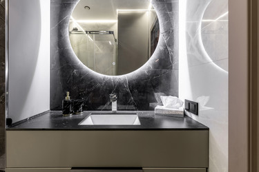 Similar image 22192655