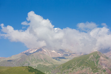 Similar image 22176137