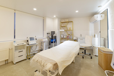 Similar image 22174873