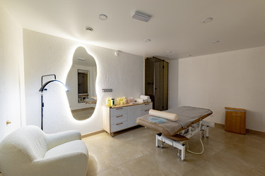 Similar image 22174239