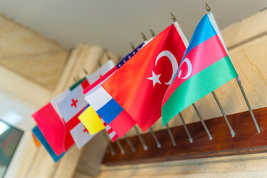 Similar image 22177960