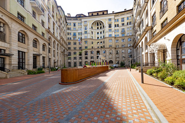 Similar image 22174958