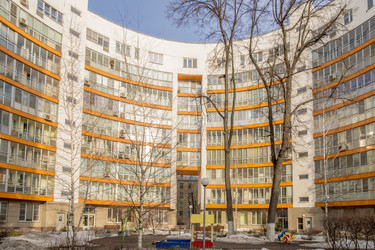 Similar image 22175012