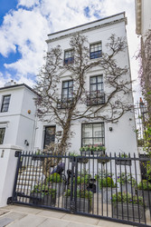 Similar image 22179258