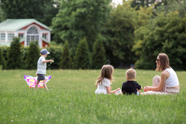 Similar image 22176993