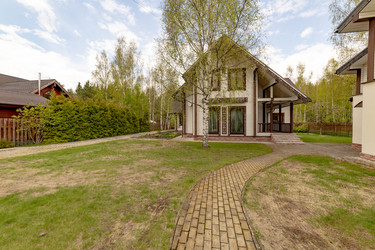 Similar image 22187590