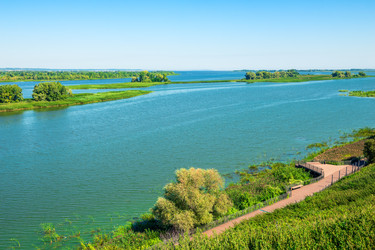 Similar image 22180750