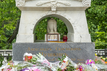 Similar image 22186509