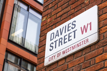 Similar image 22193687