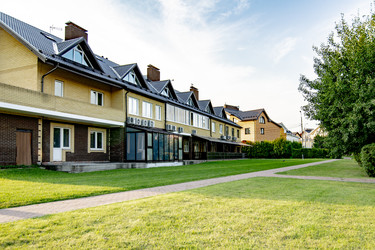 Similar image 22187386