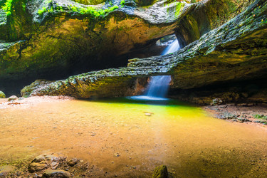 Similar image 22190354