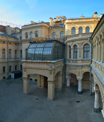 Similar image 22193523