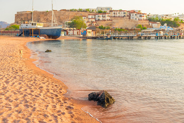 Similar image 22194759