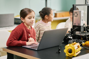 Similar image 22182140