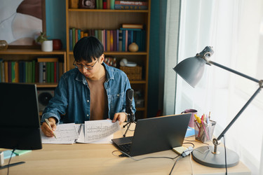 Similar image 22184209