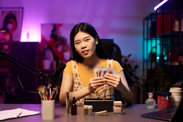 Similar image 22183277