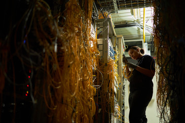 Similar image 22185040