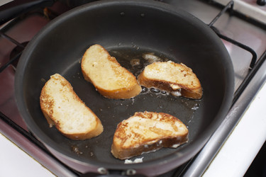 Similar image 22195880