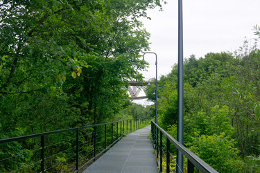 Similar image 22195057