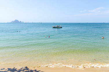 Similar image 22195286