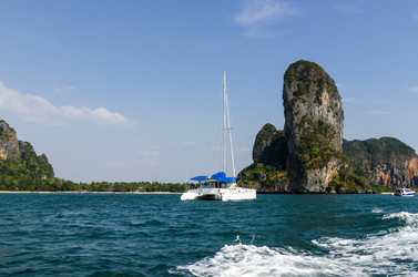 Similar image 22195316