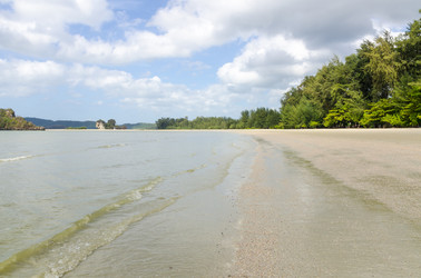 Similar image 22195340