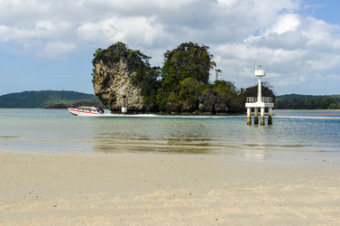 Similar image 22195349