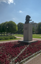 Similar image 22202700