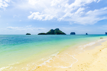 Similar image 22197440