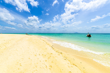 Similar image 22195631