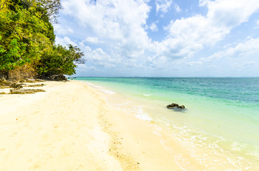 Similar image 22195637