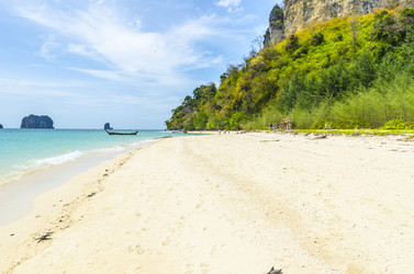 Similar image 22195913