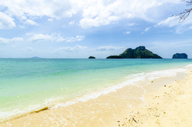 Similar image 22195914