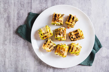 Similar image 22195686