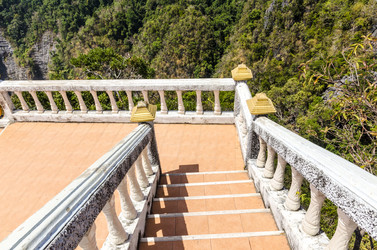 Similar image 22198017