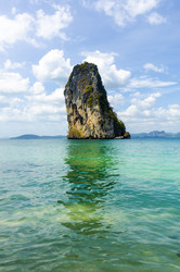 Similar image 22195999