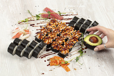 Similar image 22204078