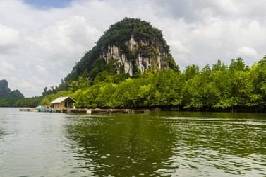 Similar image 22196157