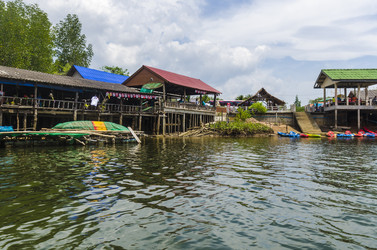 Similar image 22199701