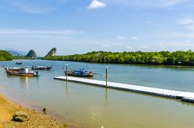 Similar image 22198055