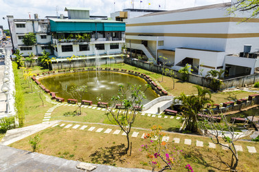 Similar image 22198075