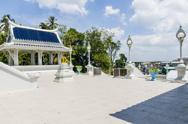 Similar image 22198135