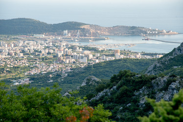 Similar image 22200432