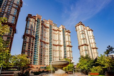 Similar image 22200952