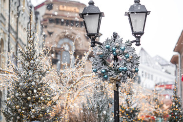 Similar image 22202000