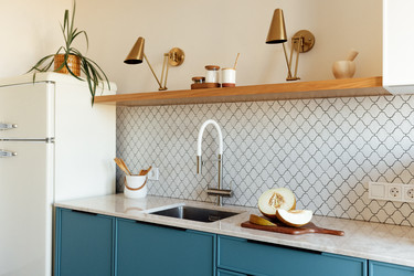 Similar image 22203433