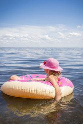 Similar image 22205687