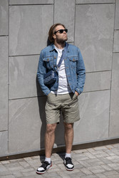 Similar image 22205073