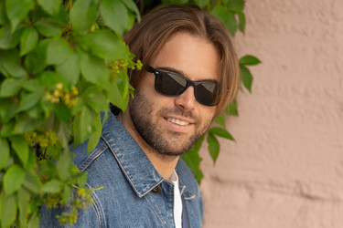 Similar image 22205082